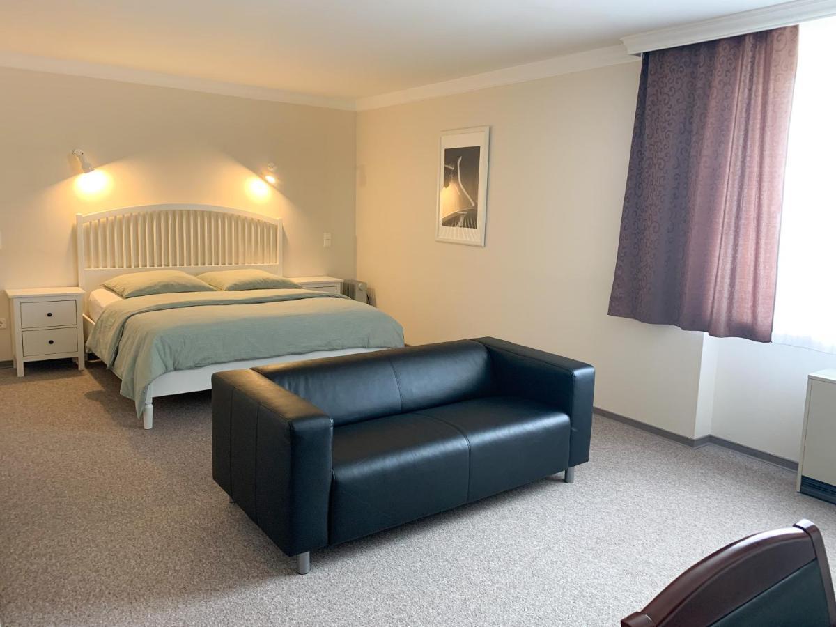 Hotel Pause Hofheim am Taunus Ngoại thất bức ảnh