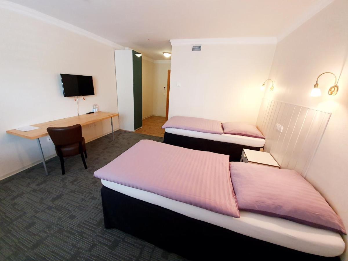 Hotel Pause Hofheim am Taunus Ngoại thất bức ảnh